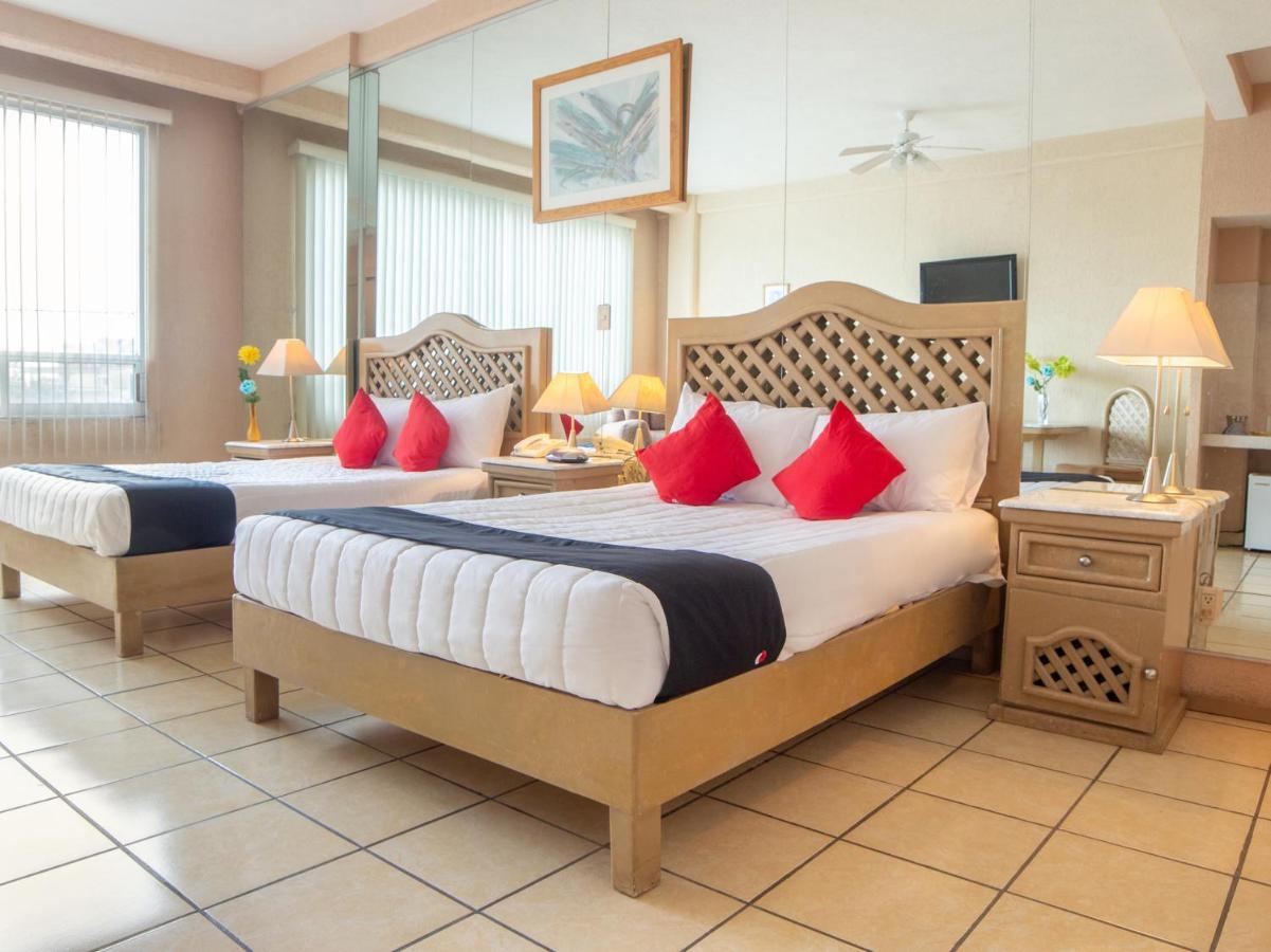 Capital O Hotel Villa Monini Puebla Ngoại thất bức ảnh
