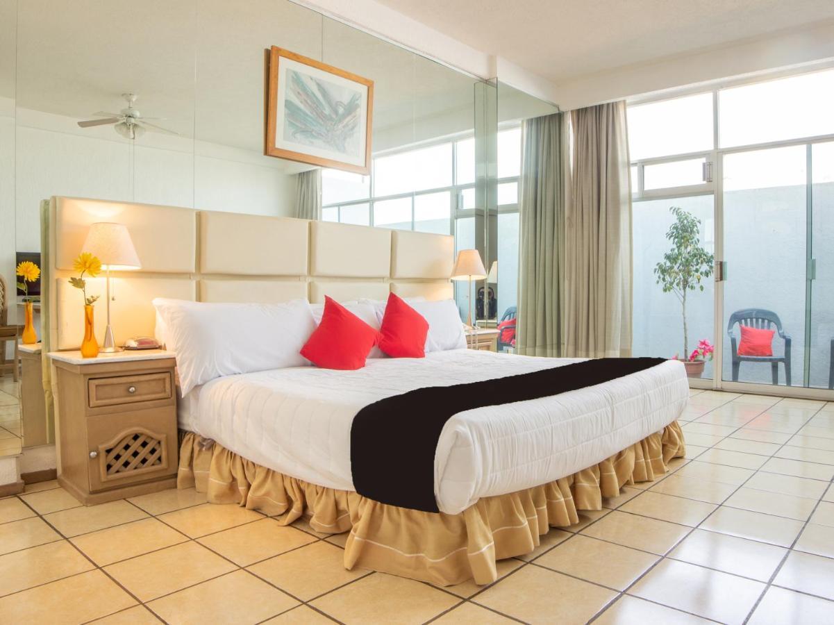 Capital O Hotel Villa Monini Puebla Ngoại thất bức ảnh